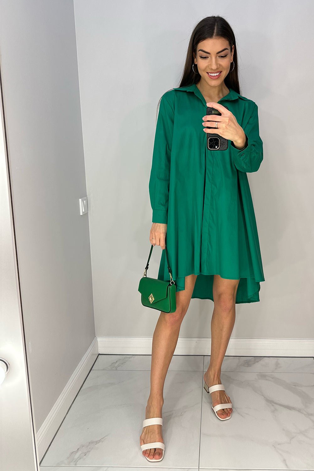 Žalios spalvos ilgi medvilniniai marškiniai-suknelė